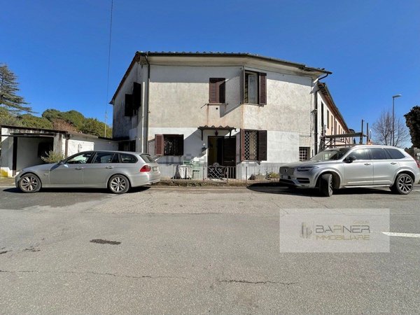 casa indipendente in vendita a Lucca in zona Sant'Alessio