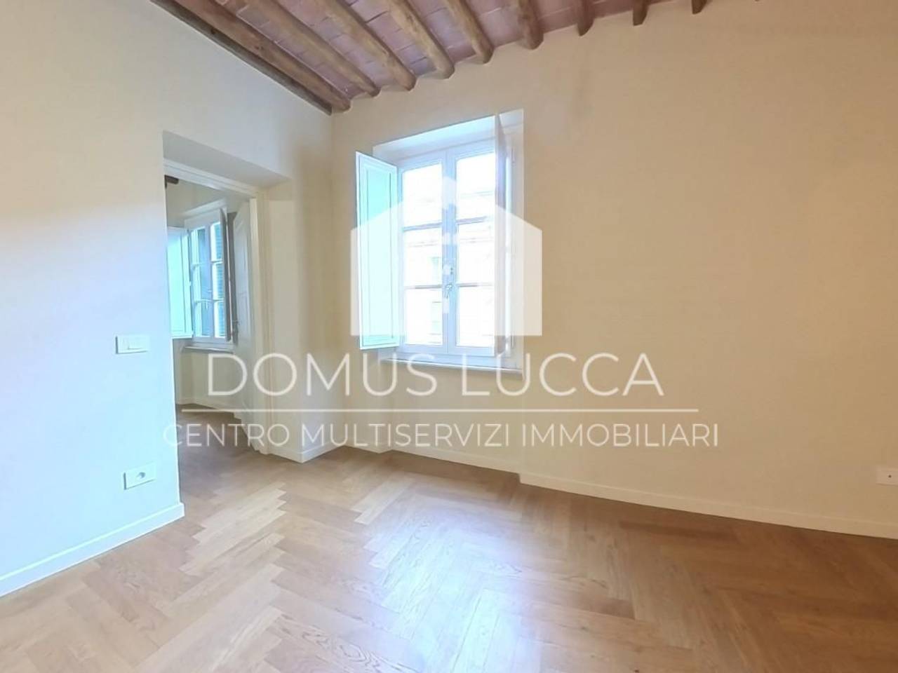appartamento in vendita a Lucca in zona Centro Città