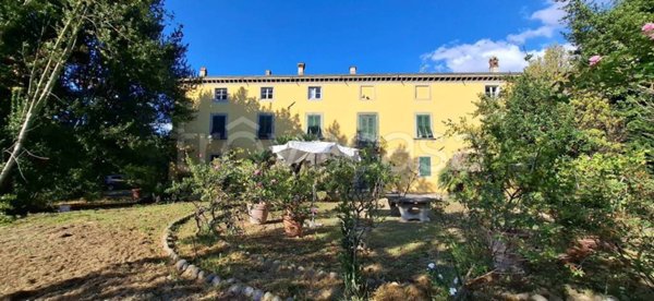 villa in vendita a Lucca in zona Ponte a Moriano