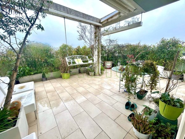 appartamento in vendita a Lucca in zona Centro Città