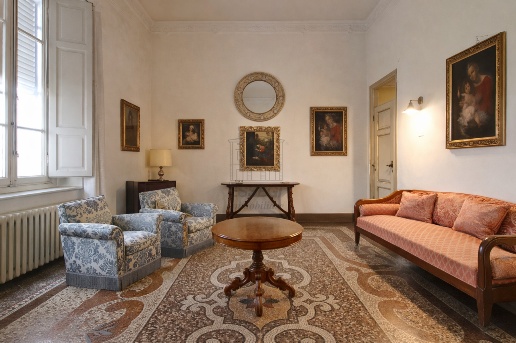 appartamento in vendita a Lucca in zona Centro Città