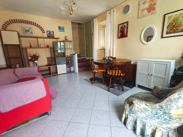 casa indipendente in vendita a Lucca in zona Centro Città