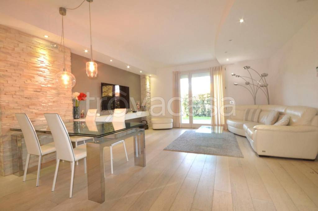 appartamento in vendita a Lucca in zona zona San Marco