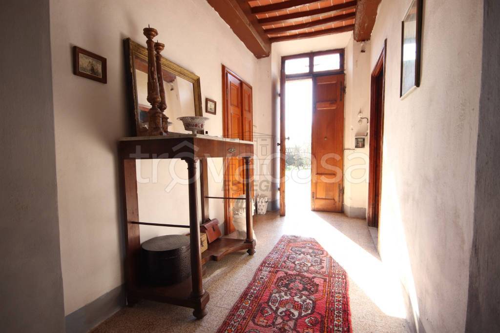 casa indipendente in vendita a Lucca in zona zona Arancio