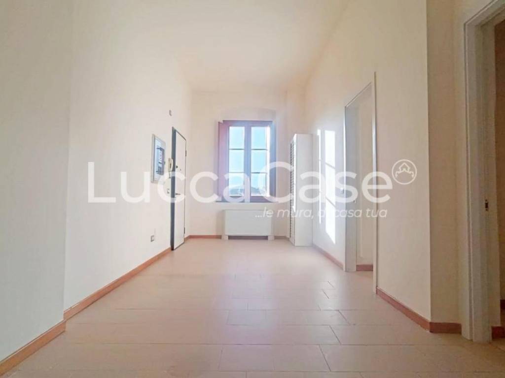 ufficio in vendita a Lucca in zona zona Arancio