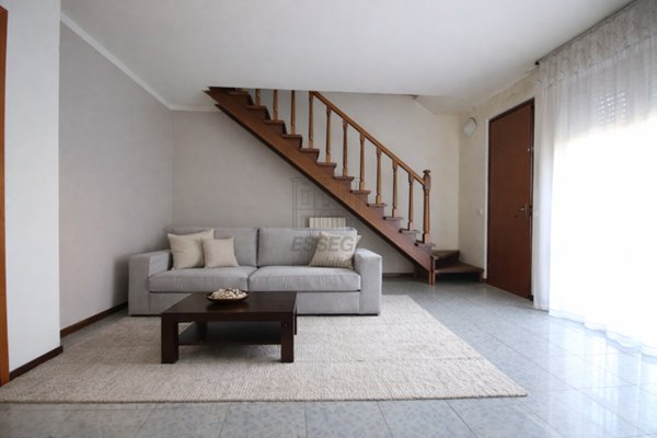 casa indipendente in vendita a Lucca in zona zona San Vito