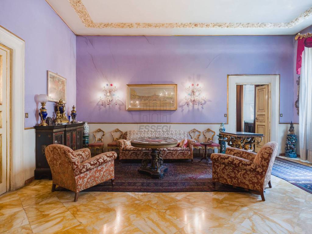 villa in vendita a Lucca in zona Centro Città