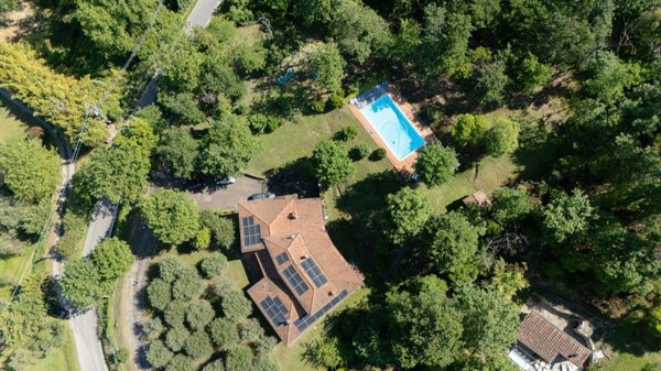 casa indipendente in vendita a Lucca in zona Monte San Quirico