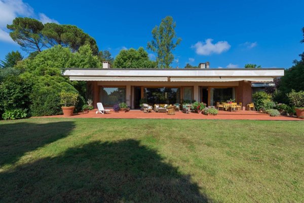 casa indipendente in vendita a Lucca in zona Monte San Quirico