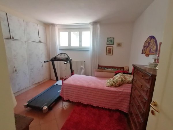 casa indipendente in vendita a Lucca