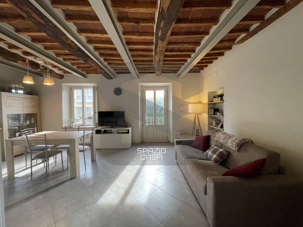 appartamento in vendita a Lucca in zona Monte San Quirico