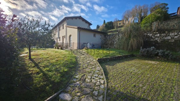 casale in vendita a Lucca in zona Sant'Alessio