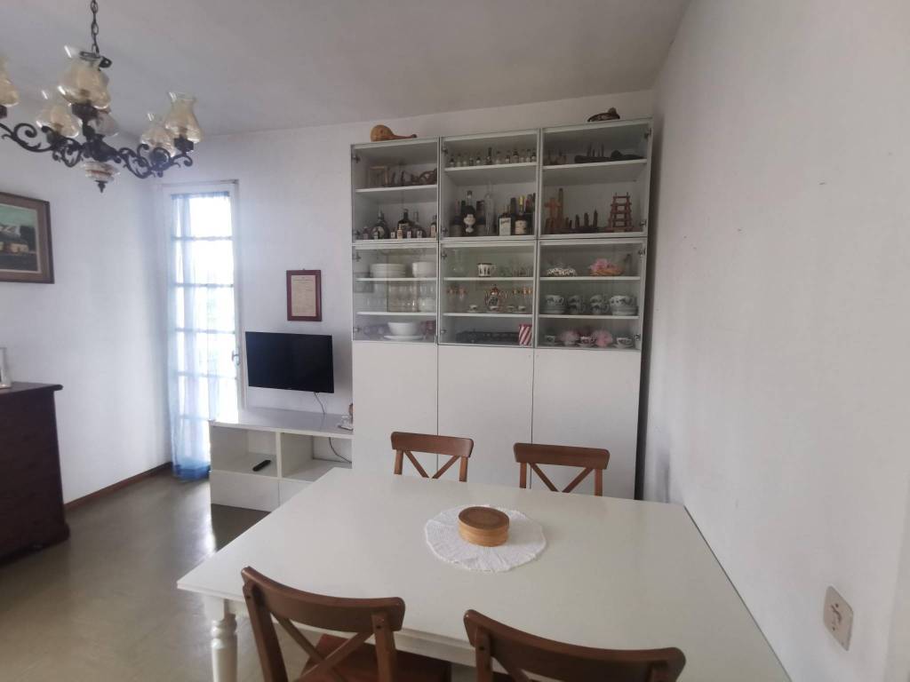 appartamento in vendita a Lucca in zona zona Arancio