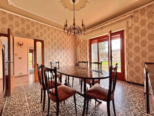 casa indipendente in vendita a Lucca in zona San Pietro a Vico