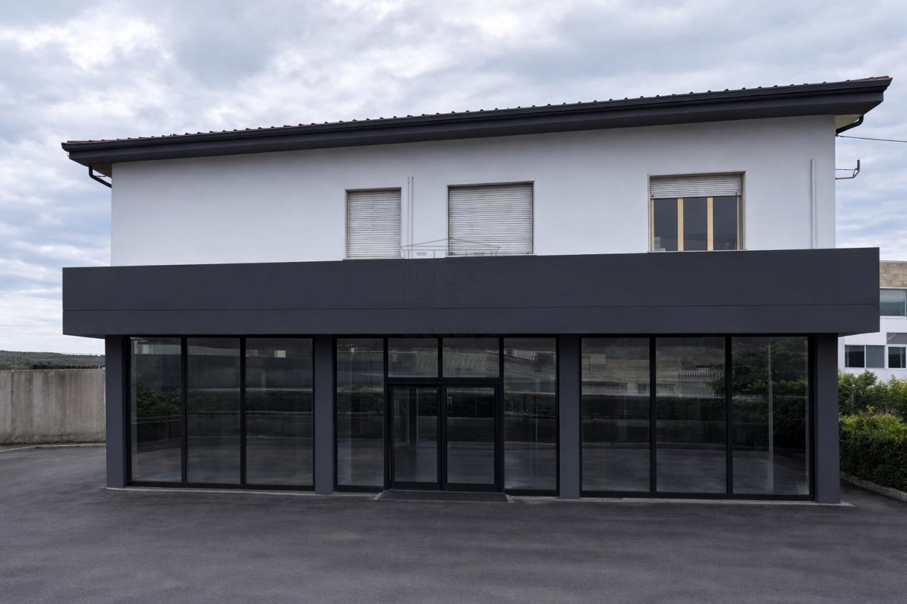 casa indipendente in vendita a Lucca