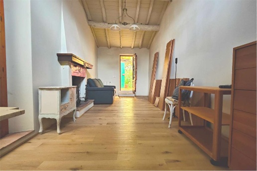 appartamento in vendita a Lucca in zona Ponte a Moriano