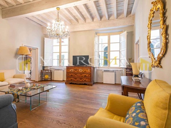 appartamento in vendita a Lucca in zona Centro Città