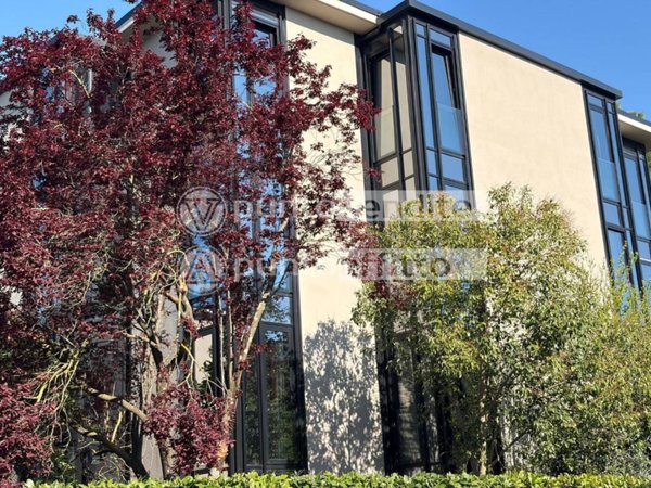 appartamento in vendita a Lucca in zona Centro Città