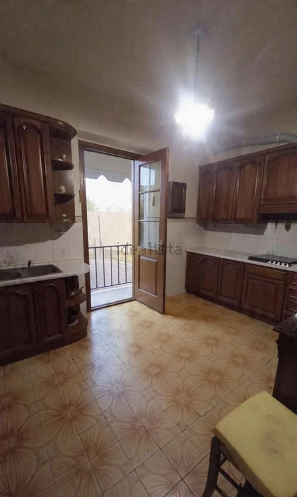 casa indipendente in vendita a Lucca in zona Zona San Concordio