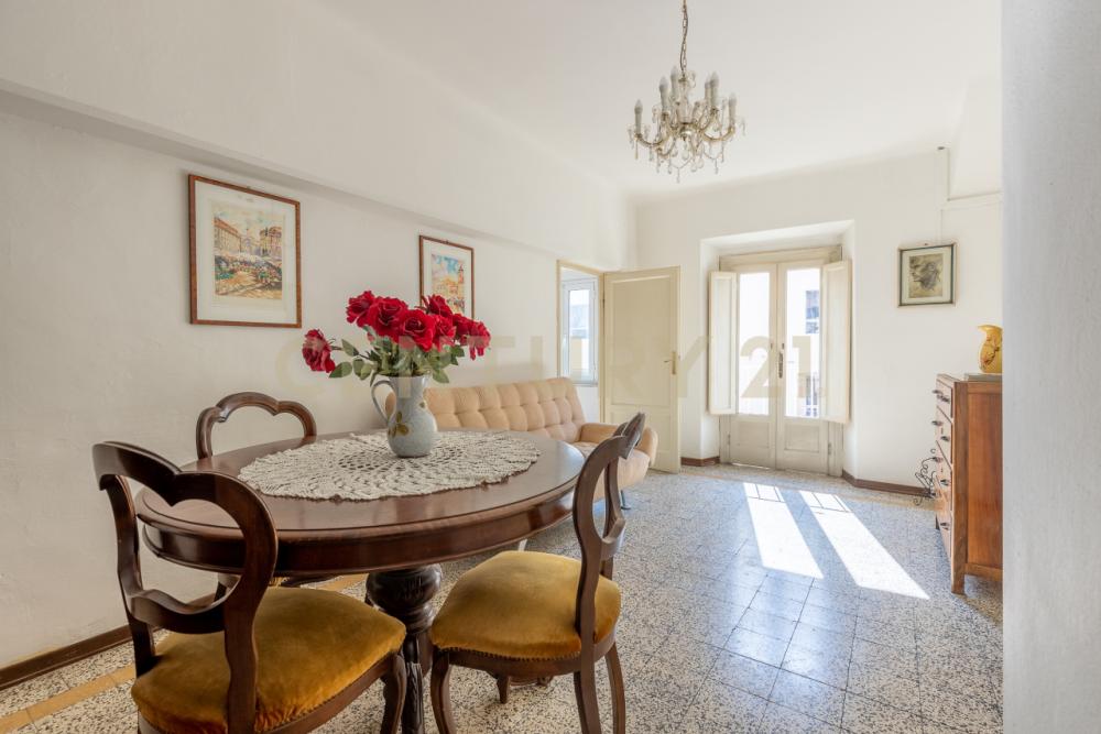 appartamento in vendita a Lucca in zona Centro Città