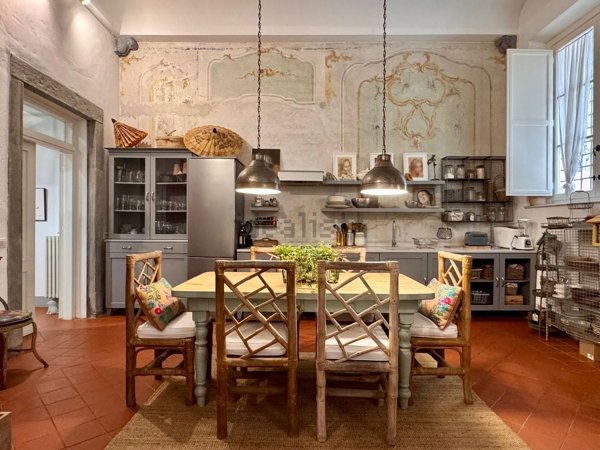 appartamento in vendita a Lucca in zona Centro Città