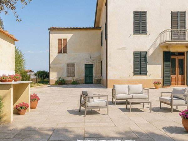 casa indipendente in vendita a Lucca in zona Centro Città