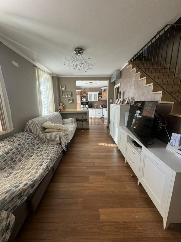 casa indipendente in vendita a Lucca in zona zona San Vito