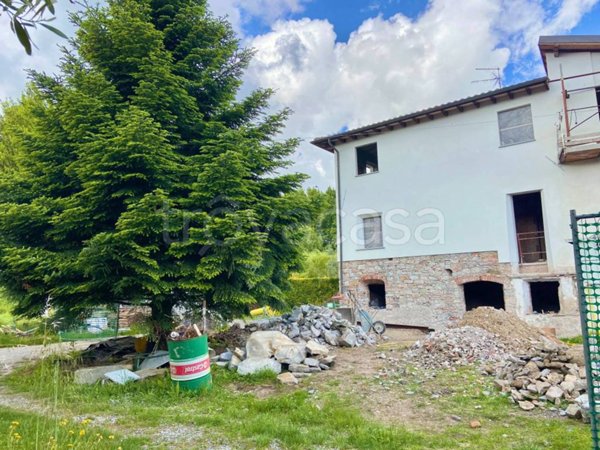 casa indipendente in vendita a Lucca in zona Maggiano