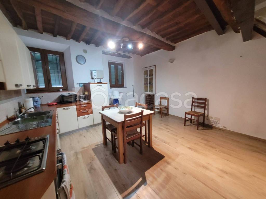 casa indipendente in vendita a Lucca in zona zona San Marco