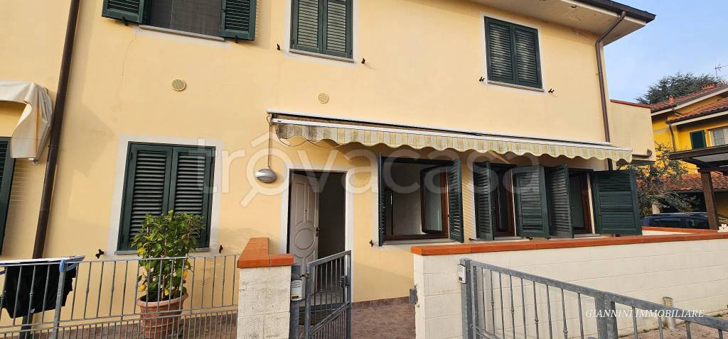 appartamento in vendita a Lucca in zona zona San Marco