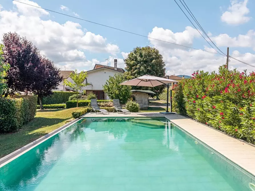 casa indipendente in vendita a Lucca in zona Centro Città