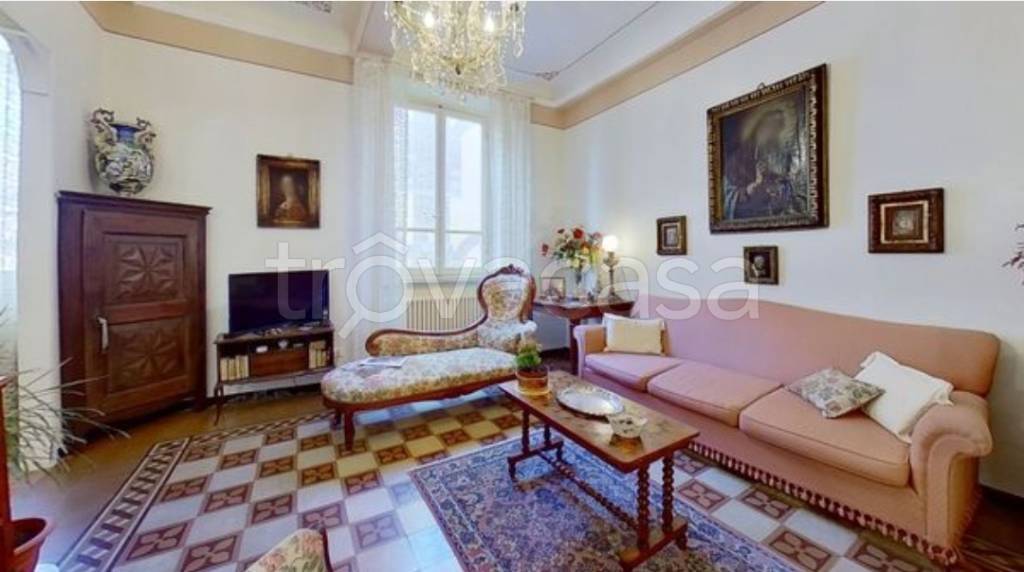 appartamento in vendita a Lucca in zona Centro Città