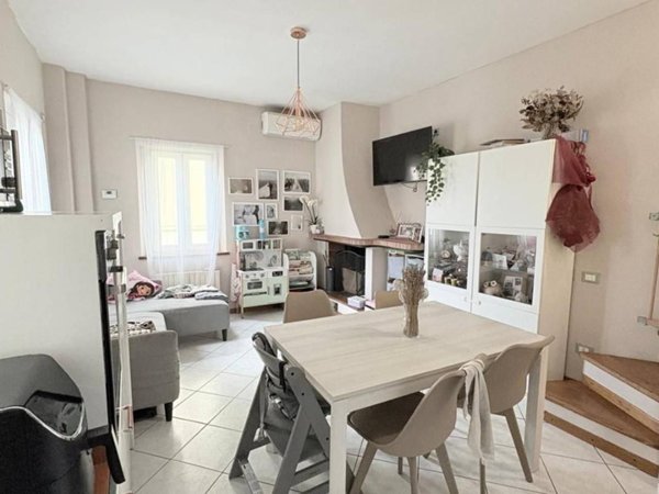 casa indipendente in vendita a Lucca in zona Sant'Angelo in Campo