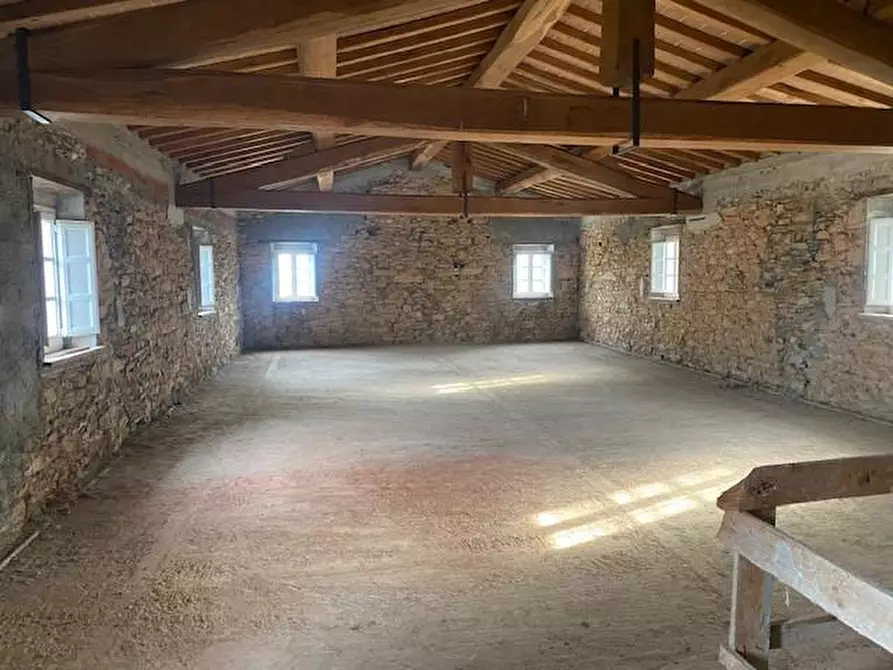 casale in vendita a Lucca