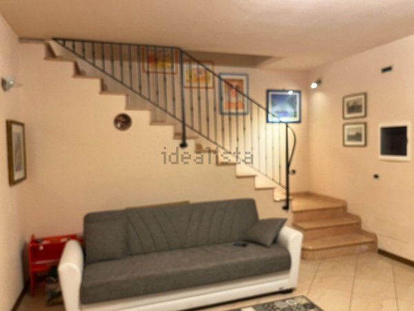 casa indipendente in vendita a Lucca in zona San Cassiano a Vico