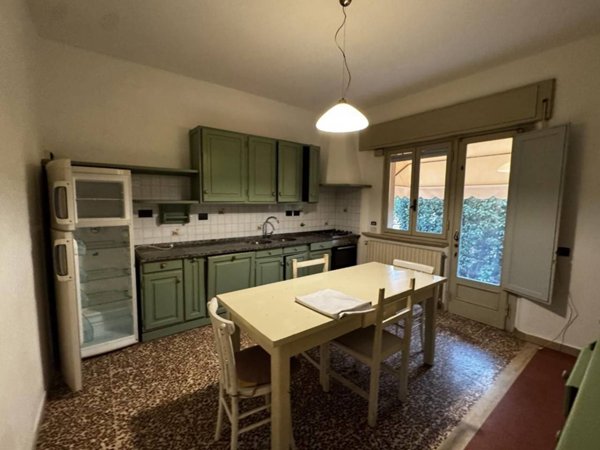casa indipendente in vendita a Lucca in zona San Cassiano a Vico