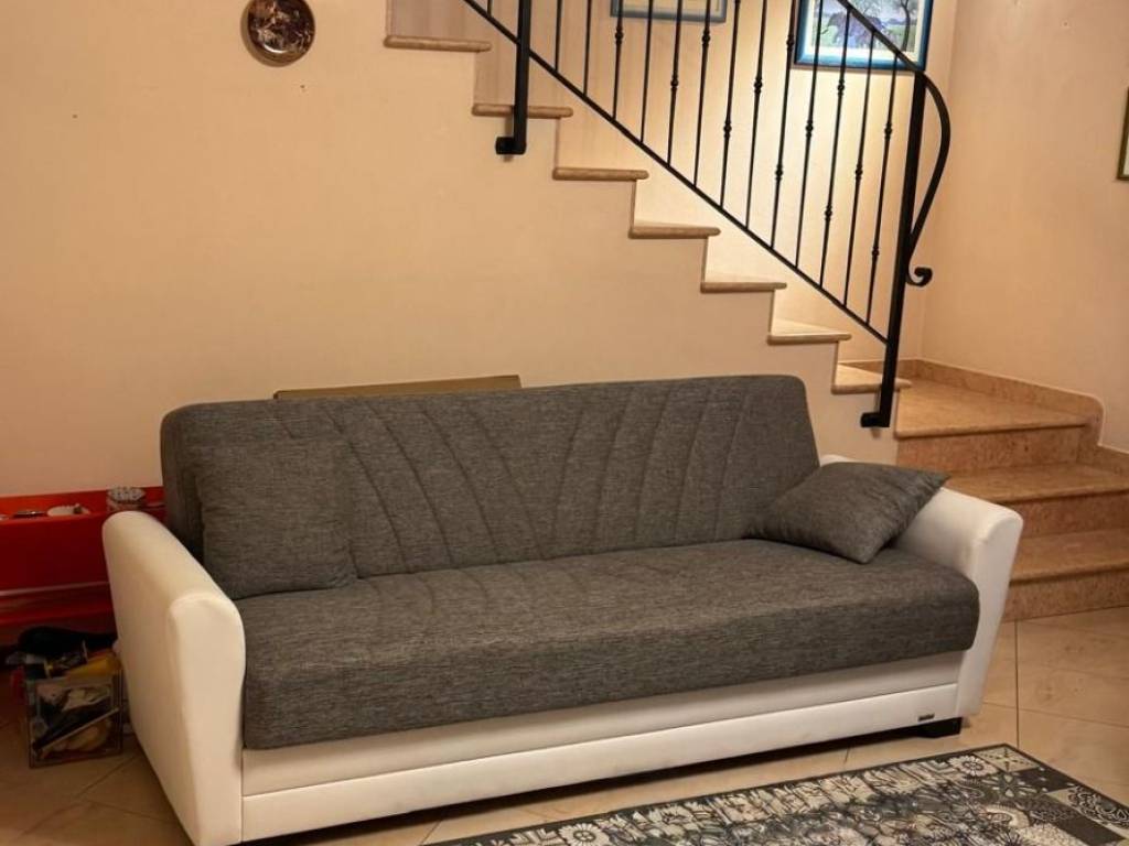 casa indipendente in vendita a Lucca in zona San Pietro a Vico