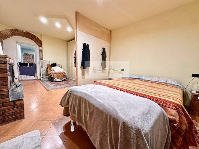 casa indipendente in vendita a Lucca in zona Pontetetto