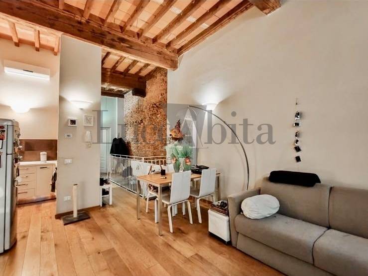 appartamento in vendita a Lucca in zona Centro Città