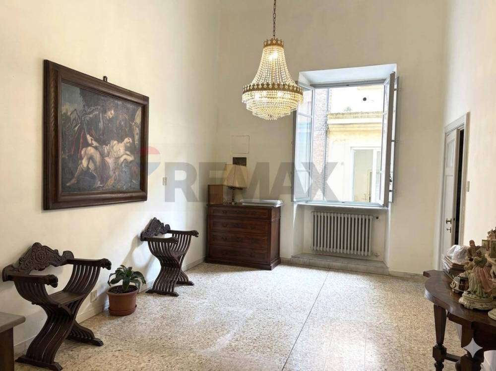 appartamento in vendita a Lucca in zona Centro Città