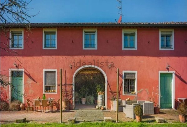casa indipendente in vendita a Lucca in zona Monte San Quirico