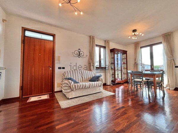 appartamento in vendita a Lucca in zona zona SS. Annunziata