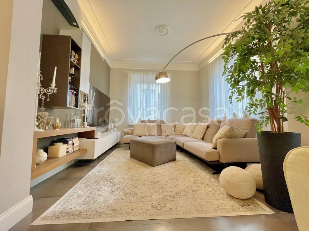 appartamento in vendita a Lucca in zona Centro Città