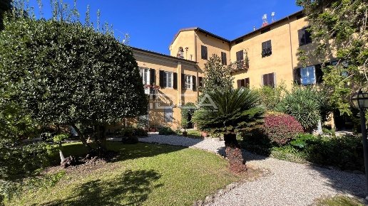 appartamento in vendita a Lucca in zona Centro Città