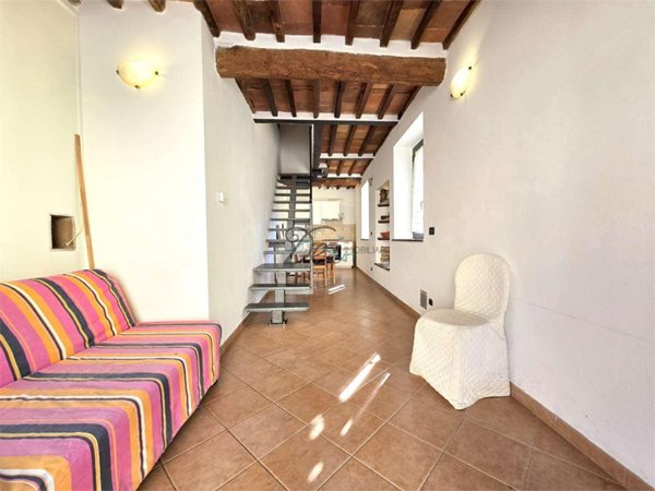 casa indipendente in vendita a Lucca in zona Ponte a Moriano