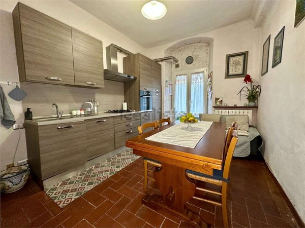 appartamento in vendita a Lucca in zona Ponte a Moriano