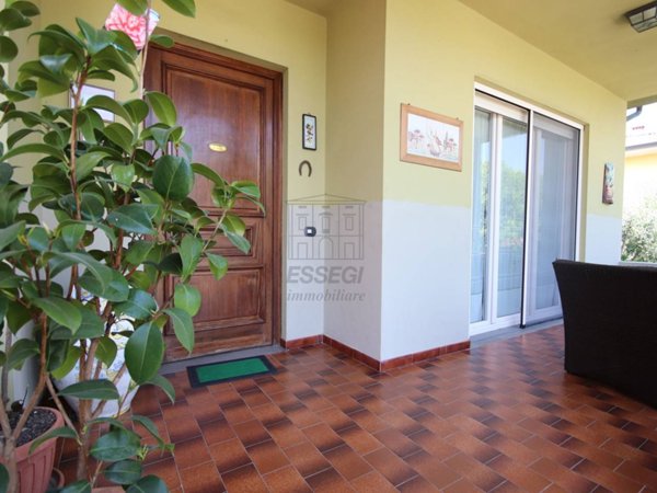 casa indipendente in vendita a Lucca in zona Sant'Angelo in Campo
