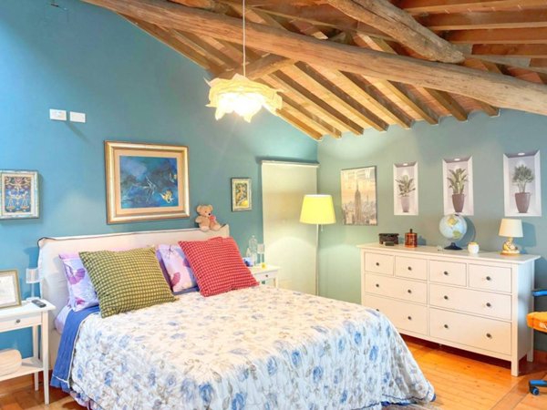 casa indipendente in vendita a Lucca in zona Ponte San Pietro