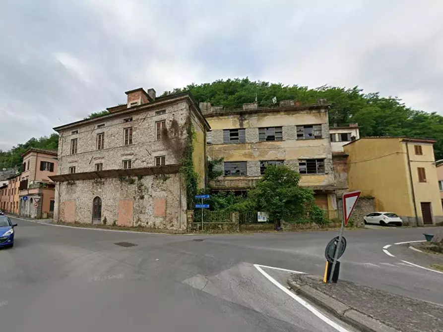 casa indipendente in vendita a Lucca in zona Ponte a Moriano