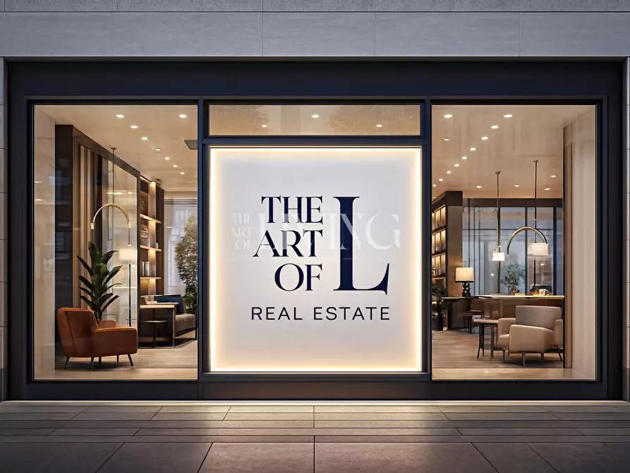 negozio in vendita a Lucca in zona Centro Città